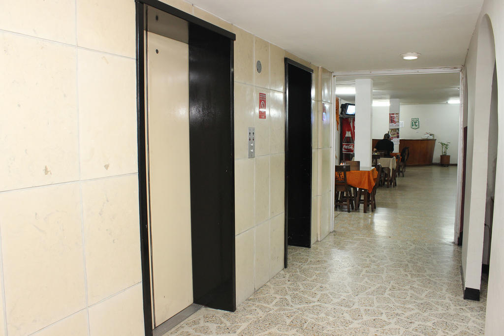 Hotel Normandia Medellín Esterno foto